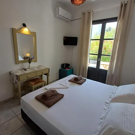 Del Mar 3* Antiparos by