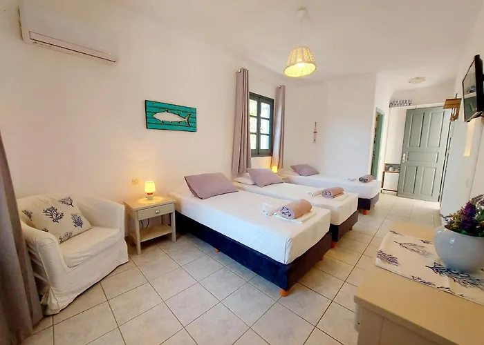 Del Mar 3* Antiparos Town